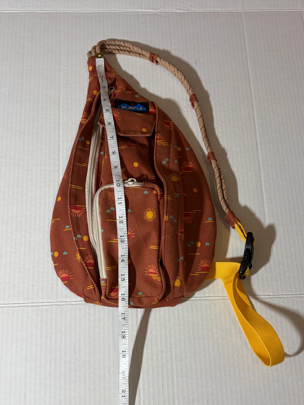 Kavu Sun Print Rope Bag - Picture 12 of 12